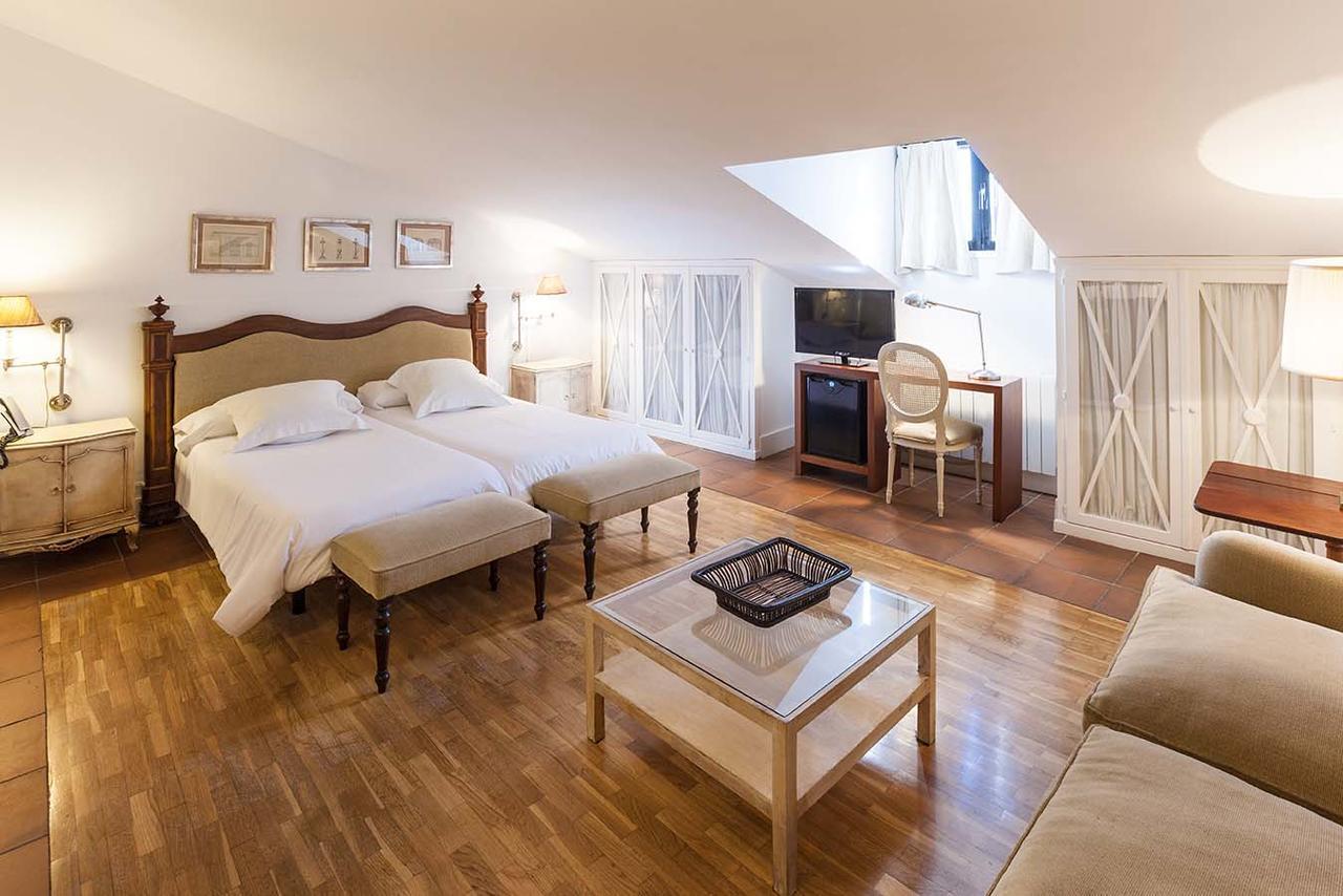 Hotel Spa Salinas De 이몬 객실 사진